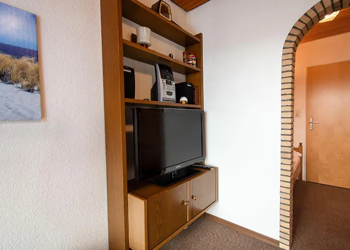 Dehne-4 By Interhome